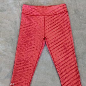 Under Armour capris (Med)